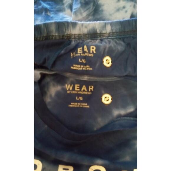 Toronto Maple Leafs Wear by Erin Andrews Tie-Dye Lounge Set Large - Picture 7 of 7